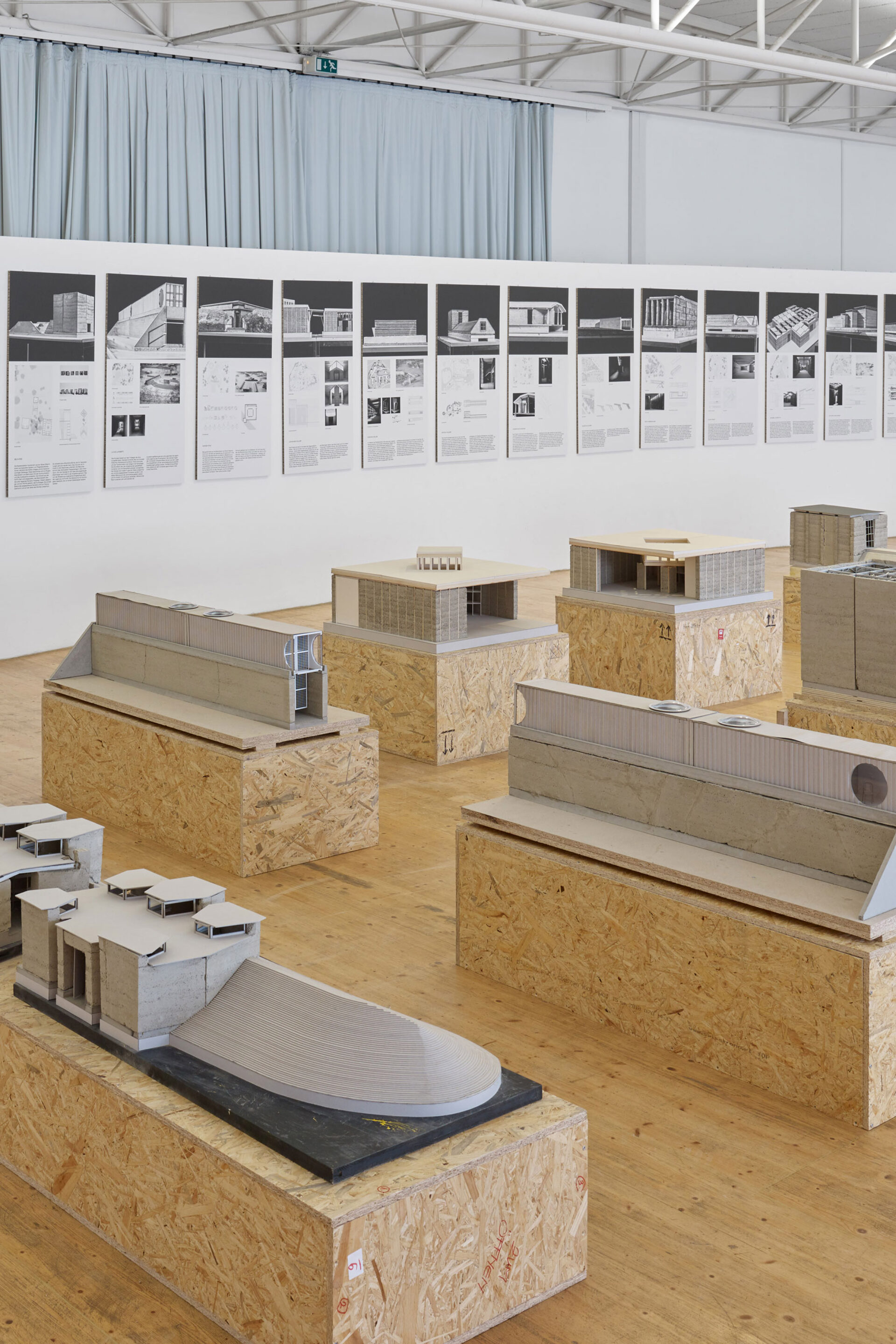 BOLTSHAUSER-ARCHITEKTEN-Rammed-Space-Museum-Insel-Hombroich-0